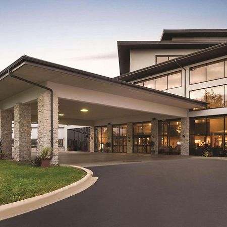Oneida Casino Hotel Green Bay Exterior photo